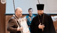 Свою «Хату під стріхою» Володимир Козюк презентував всій Україні